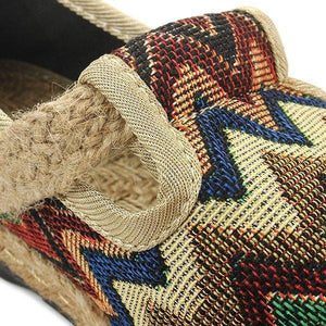 Vintage Pattern Colorful Stripe Flax National Wind Retro Slip On Flat Shoes