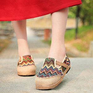 Vintage Pattern Colorful Stripe Flax National Wind Retro Slip On Flat Shoes