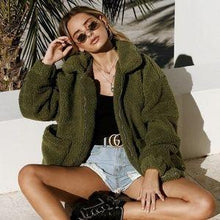 Load image into Gallery viewer, Loose Padded Warm Lamb Lamb Leisure Lapel Double Pocket Coat